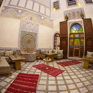 https://riad-taj.hotelfesmorocco.com